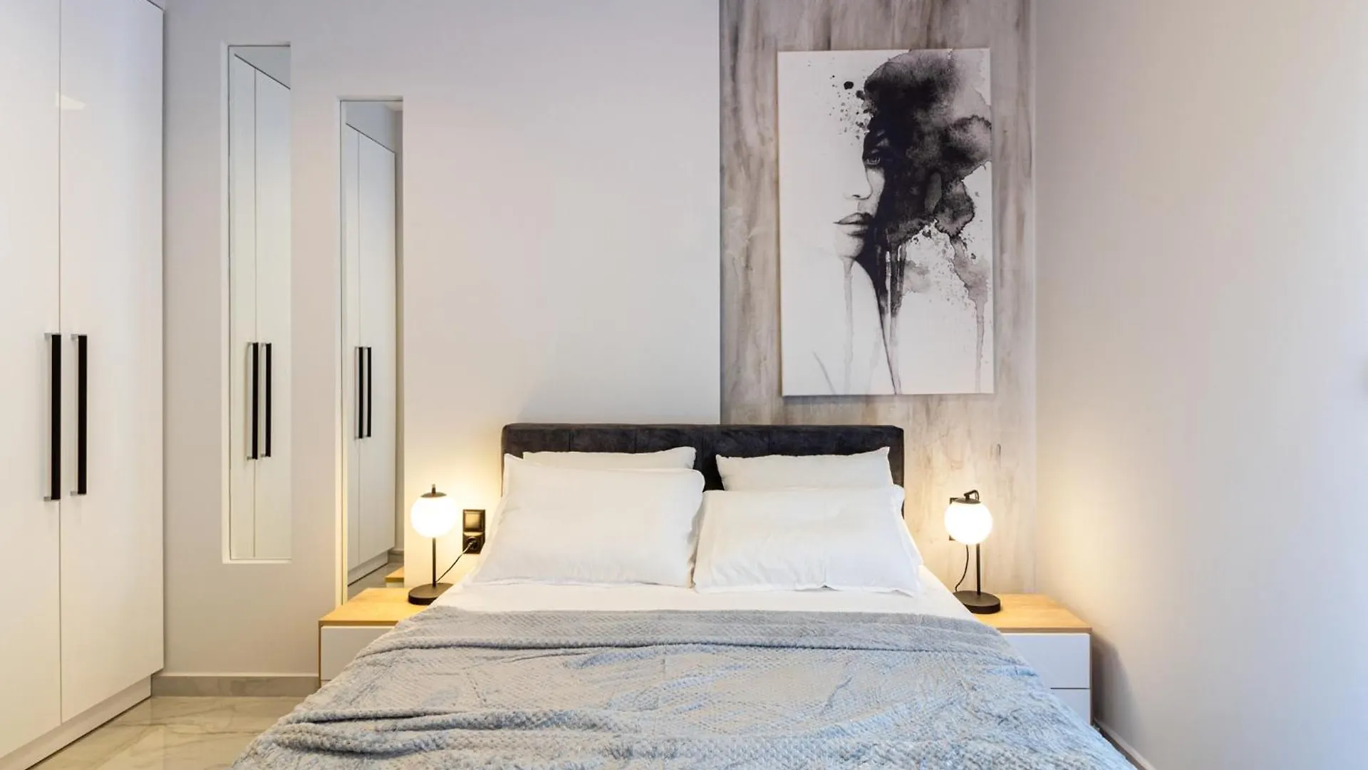 Apartment P Deluxe Suite2 Thessaloniki Greece