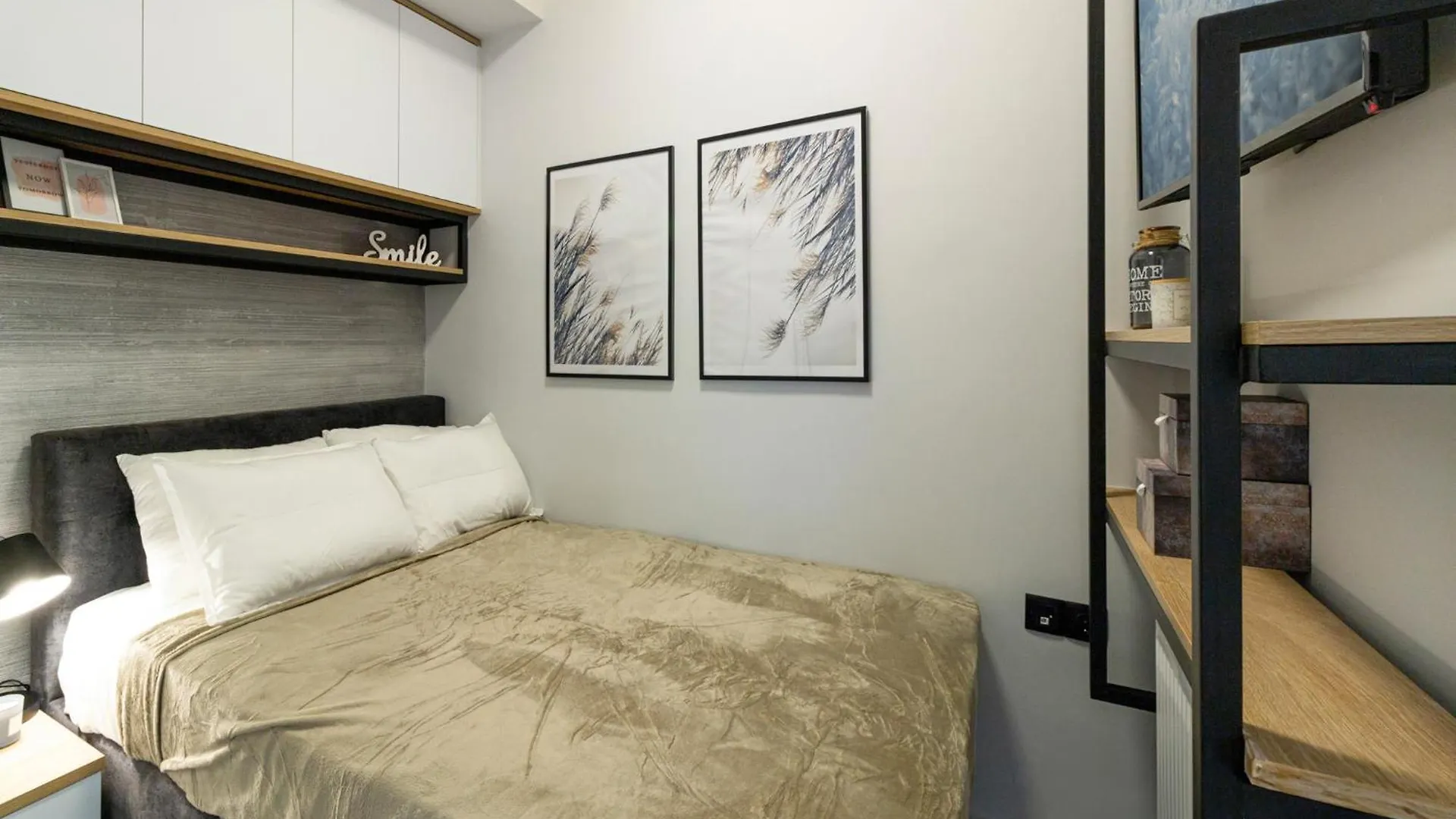 Apartment P Deluxe Suite2 Thessaloniki
